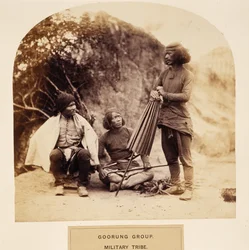 Goorung Groep, Militaire Stam, Nipal, uit Het Volk van India, door J. Forbes Watson, gepubliceerd 1868